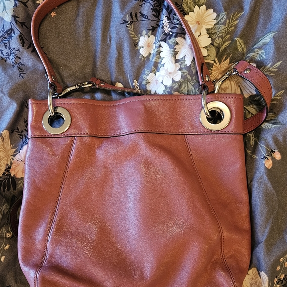 ✨️ Coach Ashley Hippie Hobo Bag in Dusty Rose - Picture 2 of 8